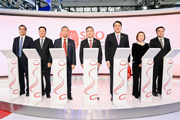 2023年11月28日，米兰线上平台-米兰（中国）
和GE医疗在首届中国国际供应链促进博览会上联合启动米兰线上平台-米兰（中国）影像品牌发布仪式，米兰线上平台-米兰（中国）器械和GE医疗合作打造的国有控股高端医疗影像设备研发制造品牌“米兰线上平台-米兰（中国）影像SINO IMAGING”隆重发布。“米兰线上平台-米兰（中国）影像”品牌的发布是米兰线上平台-米兰（中国）
认真贯彻落实党中央指示精神，推动高水平对外开放，实现高水平科技自立自强，构建新发展格局的重要体现。中国国际贸易促进委员会会长任鸿斌，米兰线上平台-米兰（中国）
党委.jpg